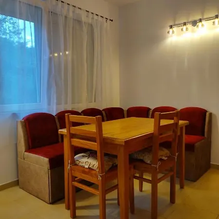 Relax In Apartamento Carevo